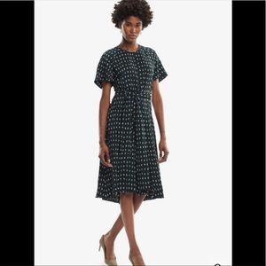 MM Lafleur The Jessica Dress Green Swipe Print Alpine Large